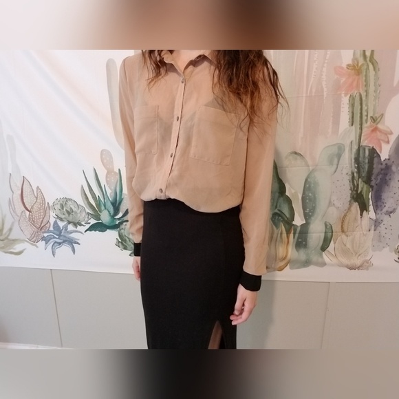 Double Zero - Colorblock Button Front Blouse - Picture 2 of 5